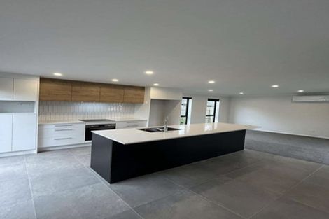 Photo of property in 6c Jern Place, Eastern Beach, Auckland, 2012