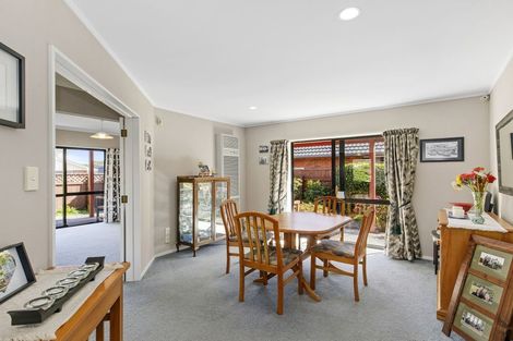 Photo of property in 28 De Menech Grove, Avalon, Lower Hutt, 5011