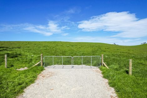 Photo of property in 65 Baghdad Road, Hampden, 9482