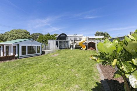 Photo of property in 3 Haumia Street, Johnsonville, Wellington, 6037
