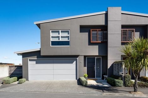 Photo of property in 12 Winston Lane, Ahuriri, Napier, 4110