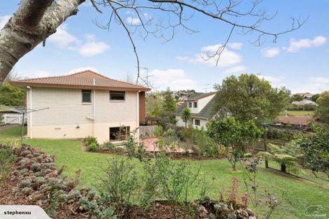 Photo of property in 7 Kallista Place, Browns Bay, Auckland, 0630