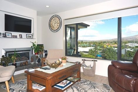 Photo of property in 1 Holdom Place, Clyde, 9330