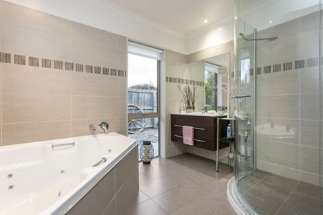 Photo of property in 23 Kura Place, Mosgiel, 9024