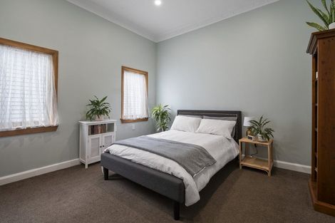 Photo of property in 298 Ruahine Street, Terrace End, Palmerston North, 4410