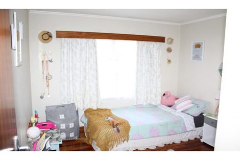 Photo of property in 11 Te Puia Street, Te Kamo, Whangarei, 0112