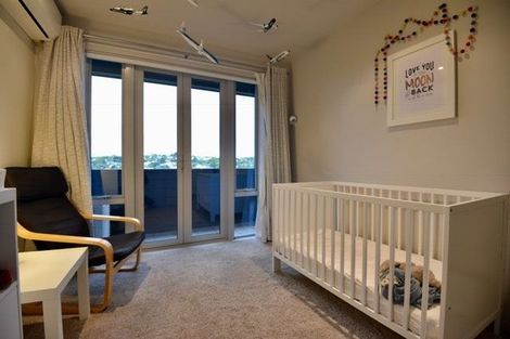 Photo of property in 42f West End Road, Herne Bay, Auckland, 1022