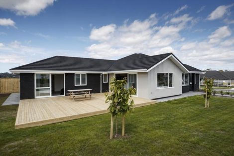 Photo of property in 15 Pitoitoi Drive, Riverhead, 0820