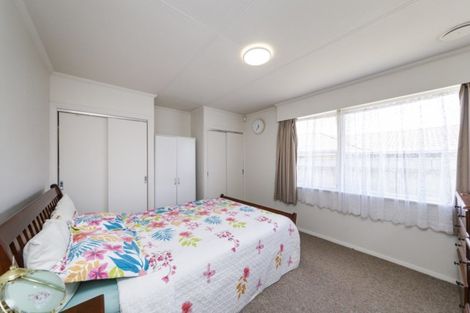 Photo of property in 6 Karamea Crescent, Kelvin Grove, Palmerston North, 4414
