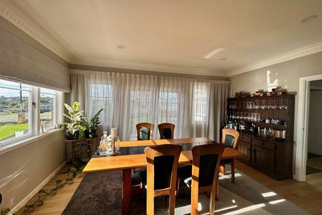 Photo of property in 34 Selwyn Road, Cockle Bay, Auckland, 2014