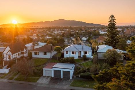 Photo of property in 53 Aorangi Road, Paraparaumu, 5032
