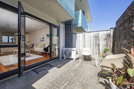 Photo of property in 111b Church Street, Onehunga, Auckland, 1061