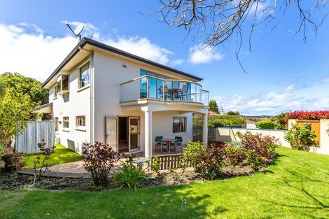 Photo of property in 2/31 Kurupae Road, Hilltop, Taupo, 3330