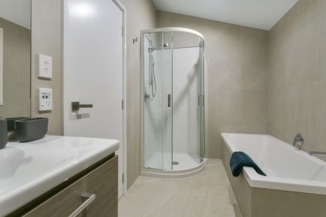 Photo of property in 84 Upper Harbour Drive, Greenhithe, Auckland, 0632