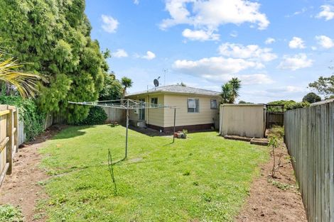 Photo of property in 1/20 Challen Close, Conifer Grove, Takanini, 2112