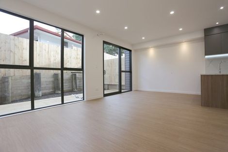 Photo of property in 13b King Richard Place, Browns Bay, Auckland, 0630