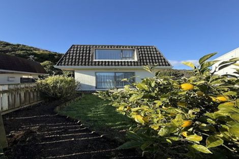 Photo of property in 2/396 Cambridge Terrace, Naenae, Lower Hutt, 5011