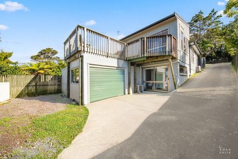 Photo of property in 186 Old Titirangi Road, Titirangi, Auckland, 0604