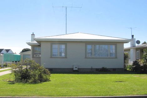 Photo of property in 4 Lewis Street, Kaiti, Gisborne, 4010