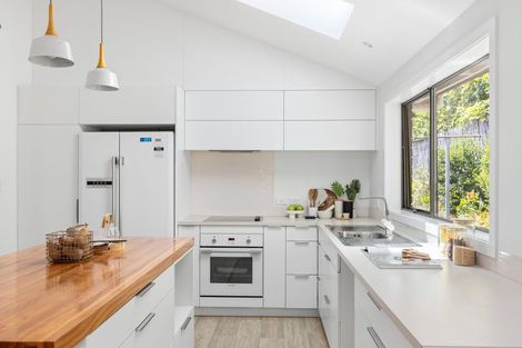 Photo of property in 230a Beach Road, Campbells Bay, Auckland, 0630