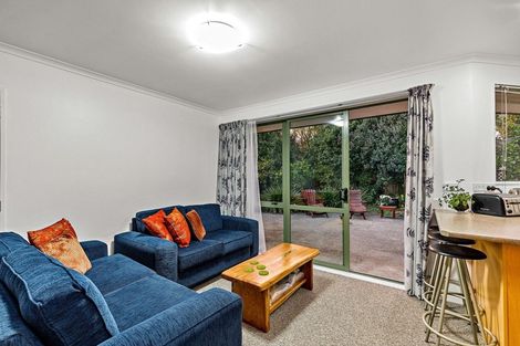 Photo of property in 9 Swanson Oaks, Swanson, Auckland, 0612