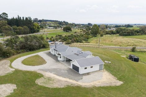 Photo of property in 10 Monteith Street, Halcombe, Feilding, 4779