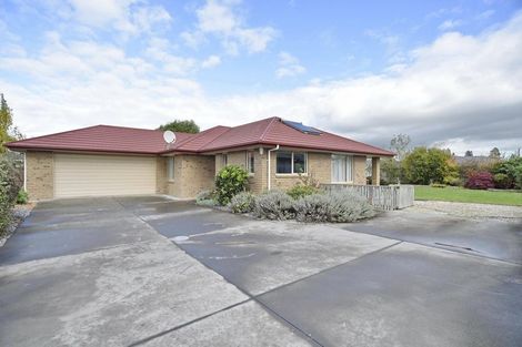 Photo of property in 7 Kowhai Avenue, Rangiora, 7400