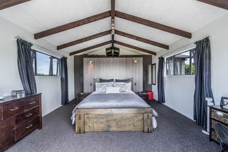 Photo of property in 82 Dalwharn Street, Wallacetown, 9816