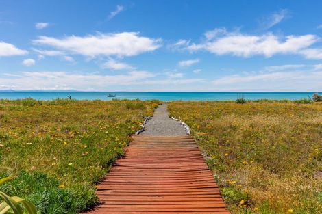 Photo of property in 120 Rarangi Beach Road, Rarangi, Blenheim, 7273