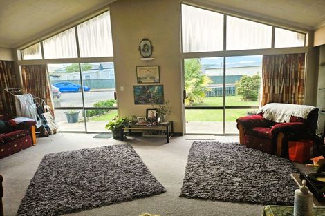 Photo of property in 26 Christian Street, Dannevirke, 4930