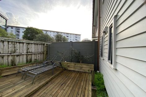 Photo of property in Greenwich Apartments, 4/3 Burton Street, Grafton, Auckland, 1010