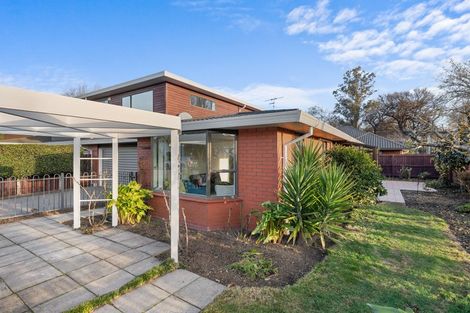 Photo of property in 2 Rubens Place, Burnside, Christchurch, 8053