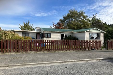 Photo of property in 23 Eden Street, Milton, 9220