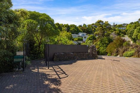 Photo of property in 27 Iles Lane, Cashmere, Christchurch, 8022