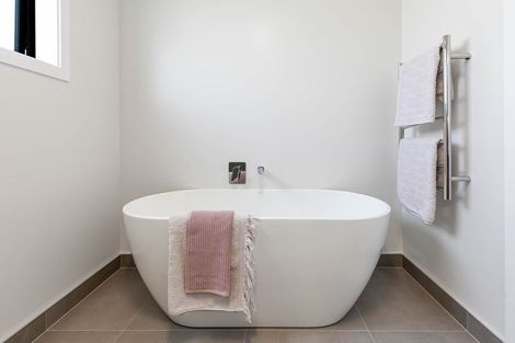 Photo of property in 2 Kahikatea Way, Appleby, Richmond, 7020