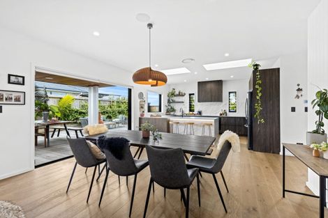 Photo of property in 27 Dawson Road, Snells Beach, 0920