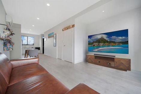 Photo of property in 53 Te Aparangi Road, Papakura, 2110