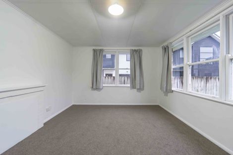 Photo of property in 17 Dowding Street, Melville, Hamilton, 3206