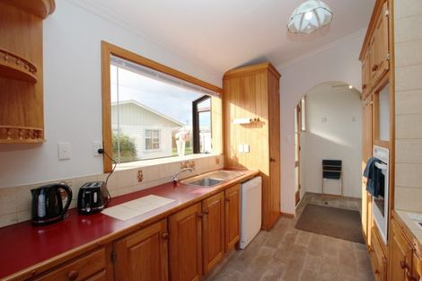 Photo of property in 10 Clyde Street, Ferndale, New Plymouth, 4310