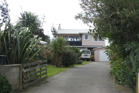 Photo of property in 261 Clifton Road, Te Awanga, 4102