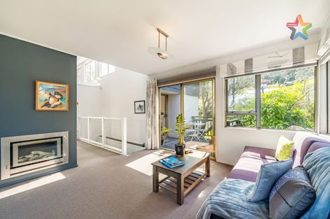 Photo of property in 2 Stanhope Grove, Korokoro, Lower Hutt, 5012