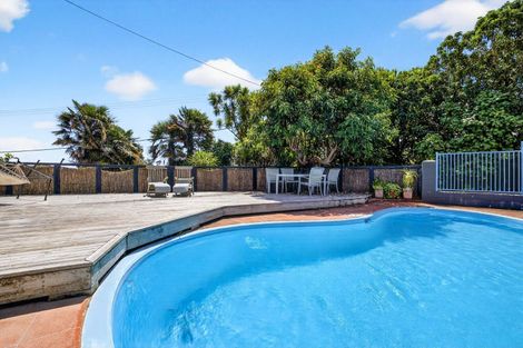 Photo of property in 280a Motutara Road, Muriwai, Waimauku, 0881