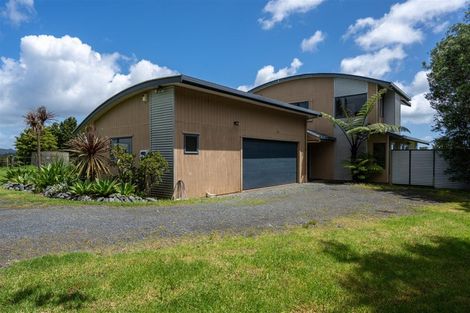 Photo of property in 42 Piwakawaka Rise, Karetu, 0283