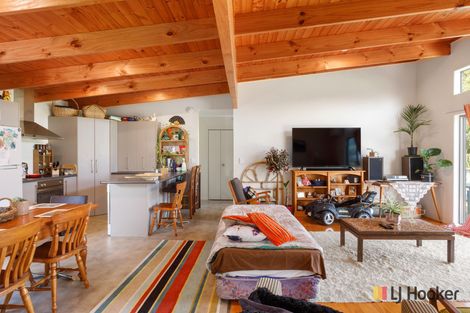 Photo of property in 32a Hillview Road, Waihi Beach, 3611