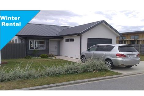 Photo of property in 8 Poppy Lane, Albert Town, Wanaka, 9305