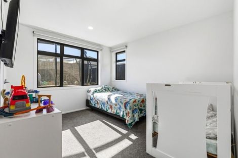 Photo of property in 32 Lockerbie Street, Morrinsville, 3300