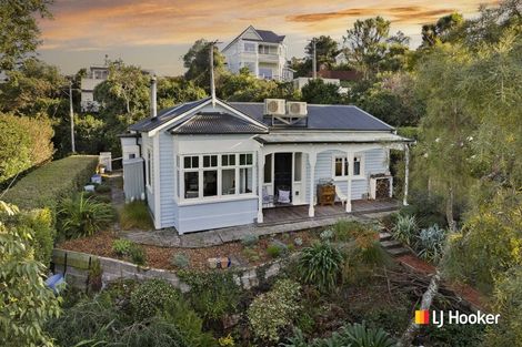 Photo of property in 27 Bruce Street, Roslyn, Dunedin, 9011