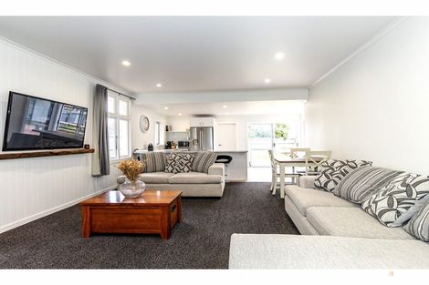 Photo of property in 17 Parsonage Road, Waimate, 7924