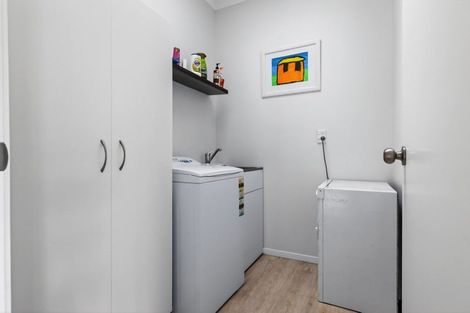 Photo of property in 44 Chelwood Street, Takaro, Palmerston North, 4412