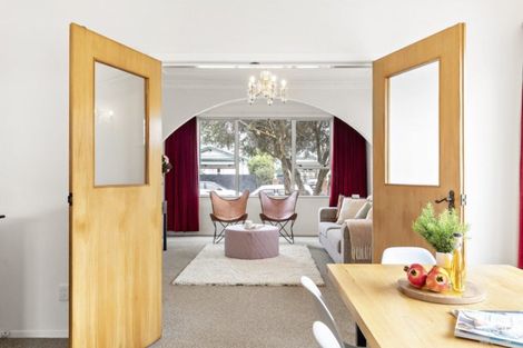 Photo of property in 32 Torridon Road, Miramar, Wellington, 6022